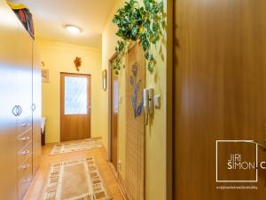 Prodej bytu 2+kk, Tmaň, 50 m2