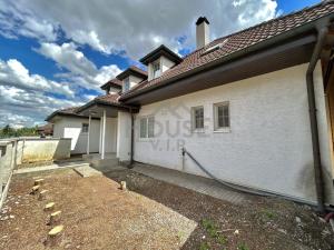 Prodej vícegeneračního domu, Praha - Horní Počernice, 310 m2
