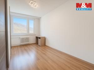 Prodej bytu 3+1, Krupka - Maršov, Dukelských hrdinů, 68 m2