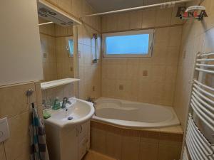 Prodej rodinného domu, Nový Bor, Jabloňová, 140 m2
