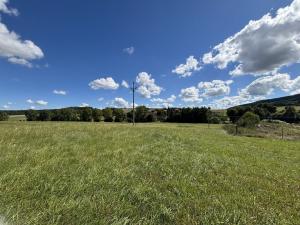 Prodej pozemku pro bydlení, Ježovy, 210865 m2