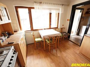 Prodej rodinného domu, Nová Ves, 200 m2