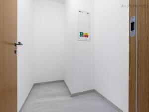 Pronájem bytu 2+kk, Praha - Nusle, Mužíkova, 63 m2