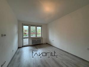 Prodej bytu 3+1, Ostrava, Sokolovská, 65 m2