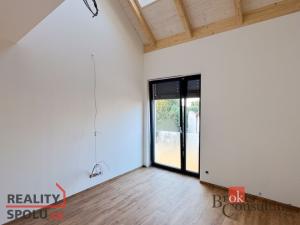 Prodej rodinného domu, Praha - Pitkovice, K dálnici, 166 m2