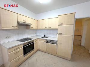 Pronájem bytu 2+kk, Praha - Michle, Novobohdalecká, 62 m2