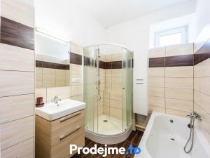 Pronájem bytu 3+1, Vranov nad Dyjí, Náměstí, 113 m2