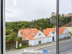 Pronájem bytu 3+1, Vranov nad Dyjí, Náměstí, 113 m2