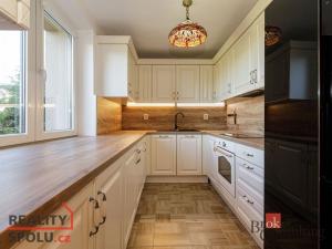 Prodej rodinného domu, Holasovice - Loděnice, 252 m2