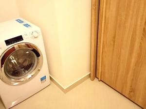 Pronájem bytu 2+kk, Praha - Žižkov, Olšanská, 80 m2