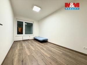 Pronájem bytu 3+kk, Praha, Kolbenova, 98 m2