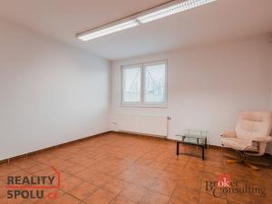 Pronájem kanceláře, Hradec Králové - Kukleny, Pardubická, 17 m2