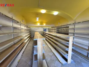 Pronájem obchodního prostoru, Šternberk, Hlavní náměstí, 58 m2