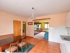 Prodej rodinného domu, Chrášťany, 154 m2