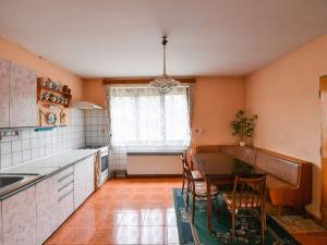 Prodej rodinného domu, Chrášťany, 154 m2
