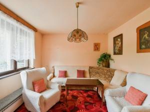 Prodej rodinného domu, Chrášťany, 154 m2