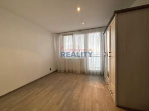 Prodej bytu 3+1, České Budějovice - České Budějovice 3, Čéčova, 63 m2