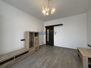 Prodej bytu 3+1, České Budějovice - České Budějovice 3, Čéčova, 63 m2