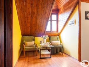 Prodej rodinného domu, Žebrák, Vápenice, 157 m2