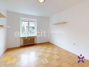 Pronájem bytu 2+1, Zlín, Štefánikova, 58 m2