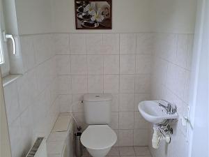 Pronájem rodinného domu, Nupaky, Slunečná, 140 m2