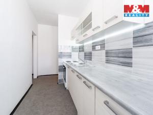 Prodej bytu 2+1, Kněžice, 56 m2