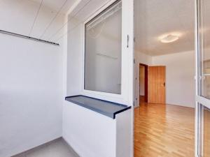 Prodej bytu 3+1, Loděnice, Za GZ, 66 m2