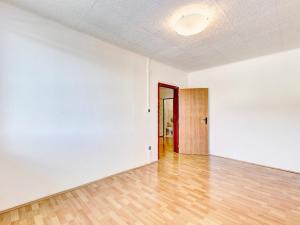 Prodej bytu 3+1, Loděnice, Za GZ, 66 m2