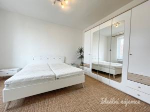 Pronájem bytu 2+1, Brno, Krásného, 51 m2