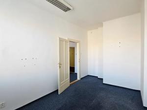 Pronájem kanceláře, Praha - Dejvice, Velflíkova, 28 m2
