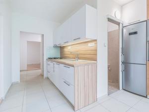 Pronájem bytu 3+1, Olomouc - Lazce, Synkova, 69 m2