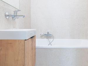 Pronájem bytu 3+1, Olomouc - Lazce, Synkova, 69 m2