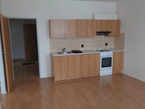 Prodej bytu 3+kk, Besednice, Náměstí, 67 m2