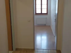 Prodej bytu 3+kk, Besednice, Náměstí, 67 m2