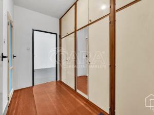 Prodej bytu 2+1, Praha - Vokovice, Evropská, 53 m2