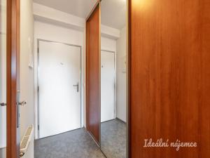 Pronájem bytu 2+kk, Praha - Hlubočepy, Štěpařská, 58 m2