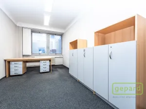 Pronájem kanceláře, Praha - Motol, Plzeňská, 132 m2