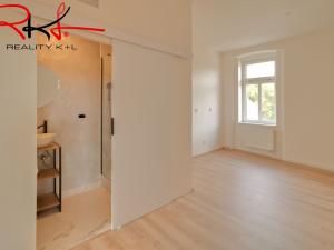 Prodej bytu 3+1, Veltrusy, Komenského, 65 m2