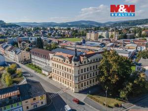 Prodej bytu 2+kk, Klatovy - Klatovy III, Husovo náměstí, 77 m2