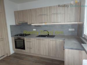 Prodej bytu 2+1, Opava, Holasická, 57 m2