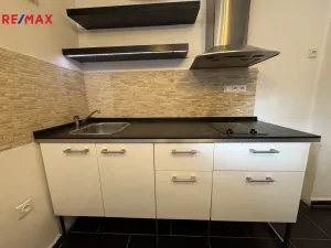 Prodej bytu 1+kk, Olomouc, Wolkerova, 33 m2