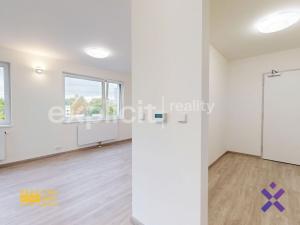 Pronájem bytu 2+kk, Zlín, Nad Stráněmi, 63 m2