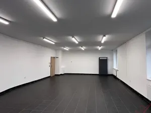 Pronájem obchodního prostoru, Šumbark, U Závor, 120 m2