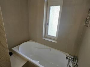 Pronájem bytu 3+kk, Praha - Žižkov, Bořivojova, 54 m2