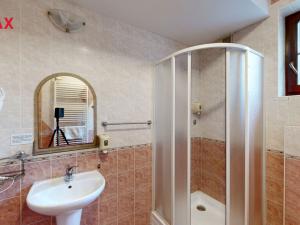 Prodej ubytování, Přerov, Jižní čtvrť III, 3300 m2