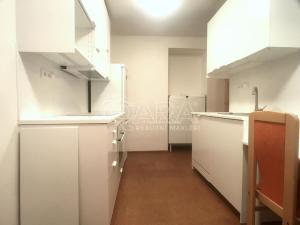 Pronájem bytu 2+1, Praha, 63 m2