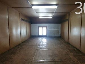 Pronájem skladu, Vsetín, 550 m2