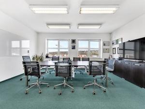 Pronájem kanceláře, Praha, 650 m2