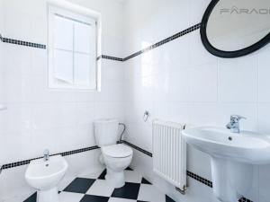 Pronájem rodinného domu, Průhonice, 400 m2