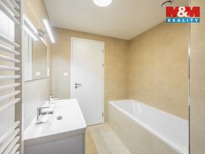 Pronájem bytu 2+kk, Praha - Hloubětín, Poděbradská, 59 m2